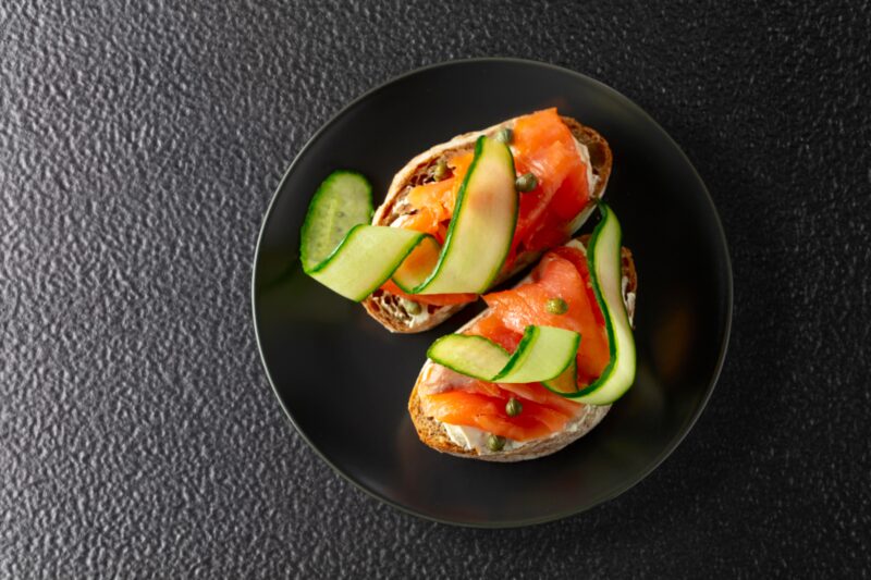 Open,Sandwiches,With,Smoked,Trout,Filet,,Cream,Cheese,,Fresh,Cucumber,